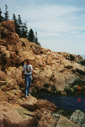 brad at bass harbor.JPG (91752 bytes)